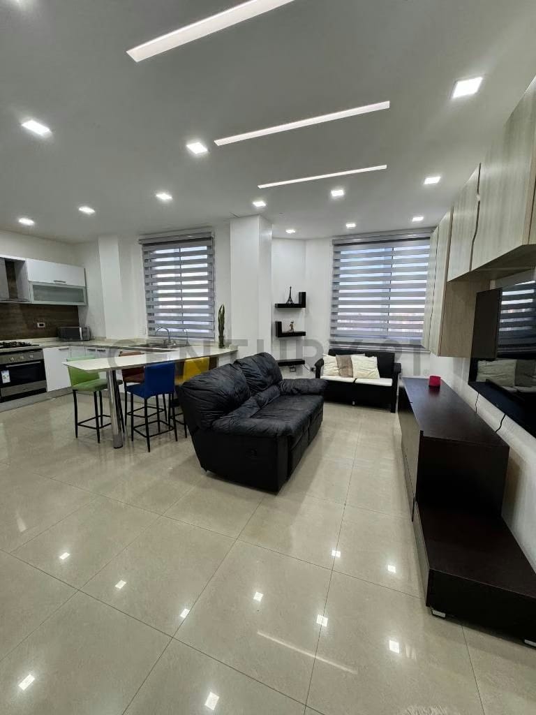 Apartamento en alquiler en Lecheria Edif Kathy II, Calle Arismendi