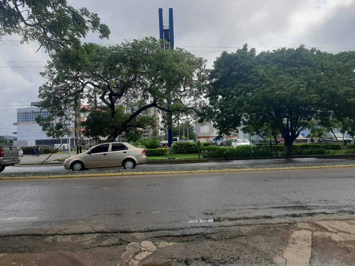 Parcela terreno avenida independencia, zona comecial alta revalorizacion. Coro - 3