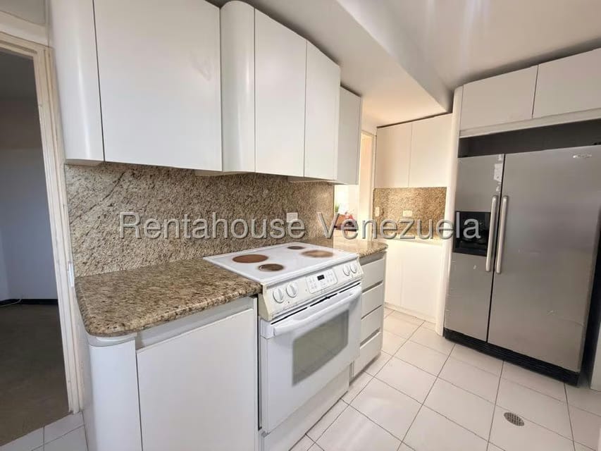 Apartamento (1 Nivel) en Venta en Los Naranjos del Cafetal, Distrito Metropolitano - 15