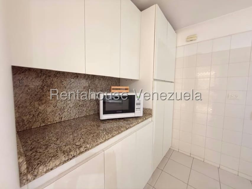 Apartamento (1 Nivel) en Venta en Los Naranjos del Cafetal, Distrito Metropolitano - 18