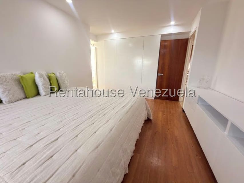Apartamento (1 Nivel) en Venta en Los Naranjos del Cafetal, Distrito Metropolitano - 25