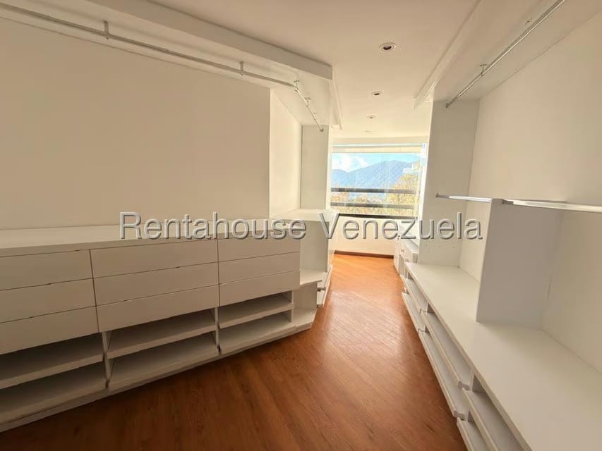 Apartamento (1 Nivel) en Venta en Los Naranjos del Cafetal, Distrito Metropolitano - 27