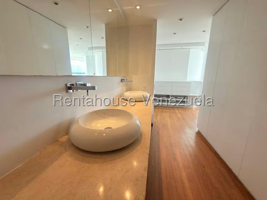Apartamento (1 Nivel) en Venta en Los Naranjos del Cafetal, Distrito Metropolitano - 31
