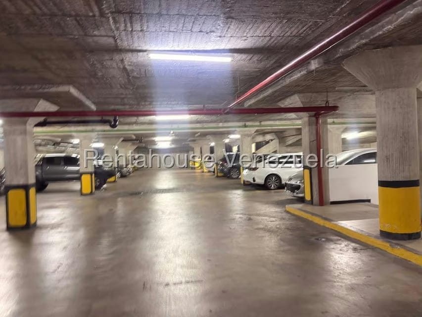 Apartamento (1 Nivel) en Venta en Los Naranjos del Cafetal, Distrito Metropolitano - 43