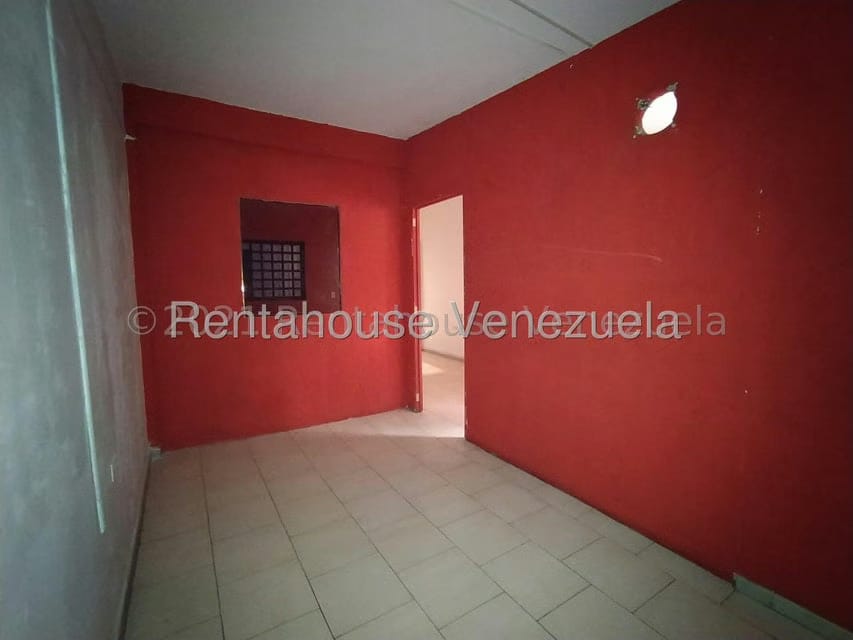 Comercial (Local Comercial) en Alquiler en Sabana Larga, Aragua - 3