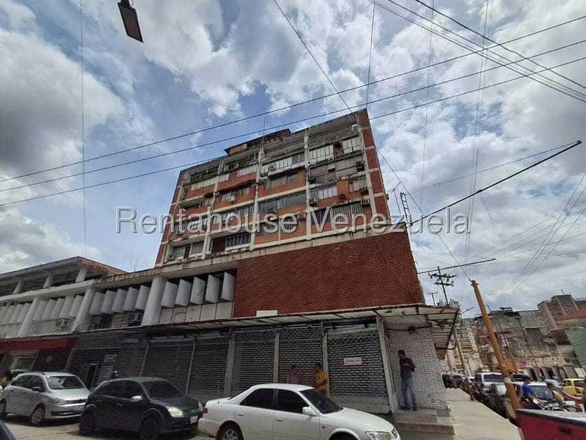Comercial (Local Comercial) en Alquiler en Parroquia San Blas, Carabobo - 2