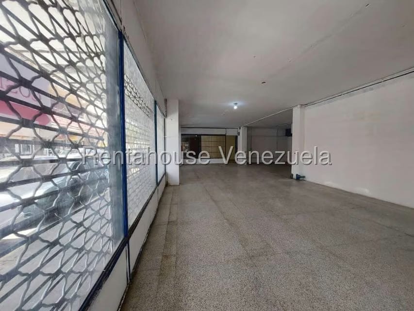 Comercial (Local Comercial) en Alquiler en Parroquia San Blas, Carabobo - 14