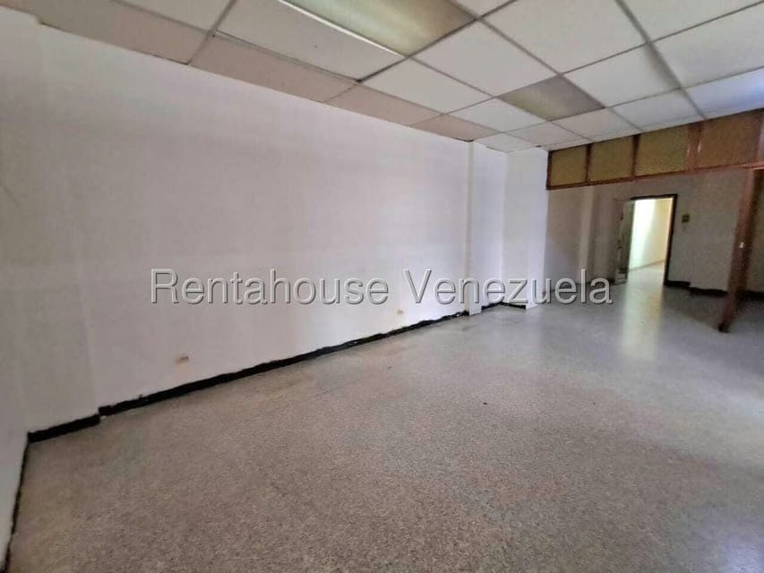 Comercial (Local Comercial) en Alquiler en Parroquia San Blas, Carabobo - 22