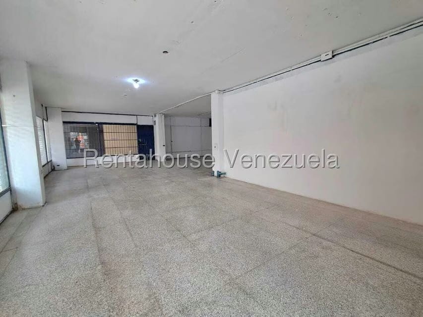 Comercial (Local Comercial) en Alquiler en Parroquia San Blas, Carabobo - 9