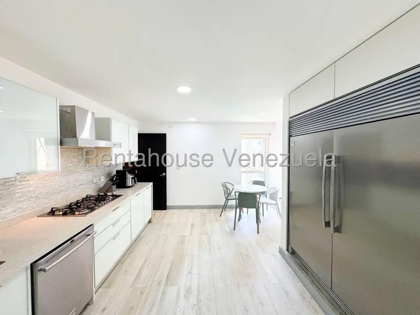 Apartamento (1 Nivel) en Alquiler en Las Mesetas de Santa Rosa de Lima, Distrito Metropolitano - 18