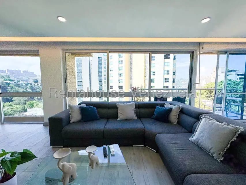 Apartamento (1 Nivel) en Alquiler en Las Mesetas de Santa Rosa de Lima, Distrito Metropolitano - 6