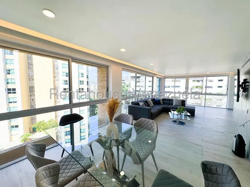 Apartamento (1 Nivel) en Alquiler en Las Mesetas de Santa Rosa de Lima, Distrito Metropolitano - 8