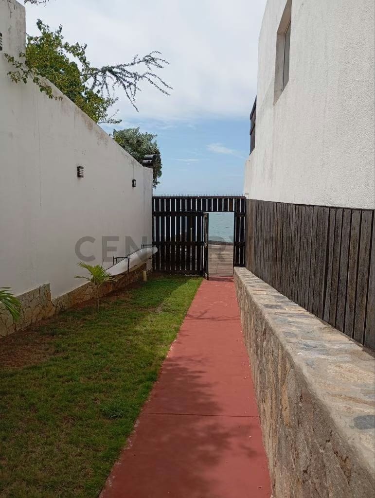 Club de Playa en el Yaque Tacamajaca - 4