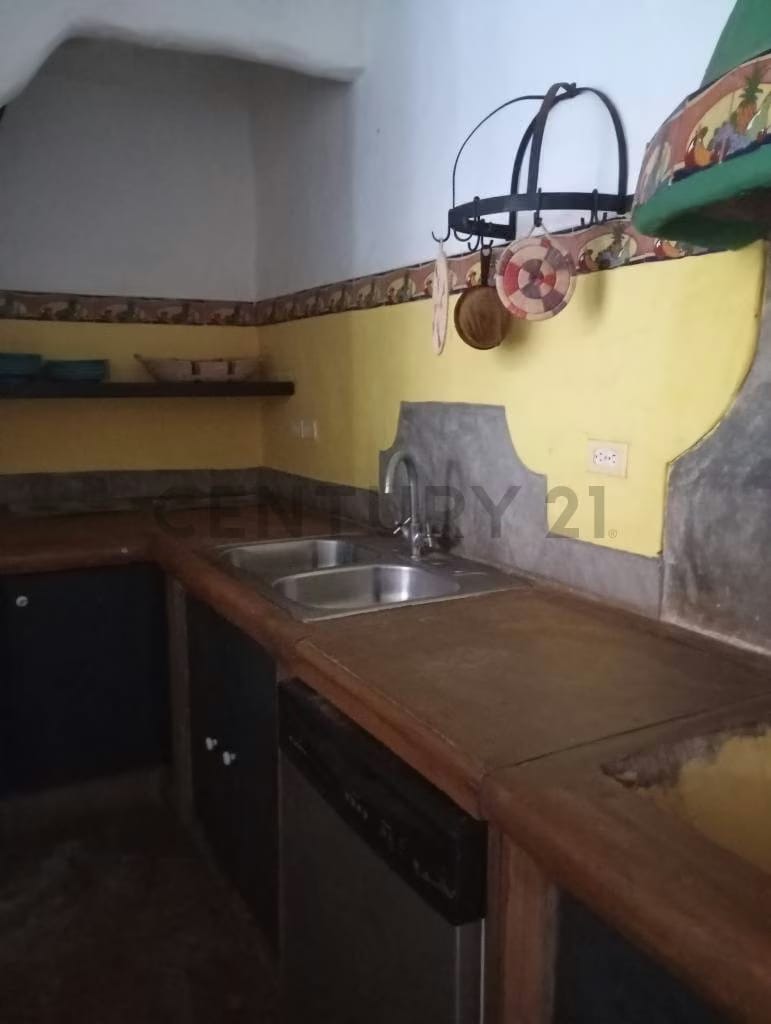 Casa cerca de la playa para Remodelar - 11