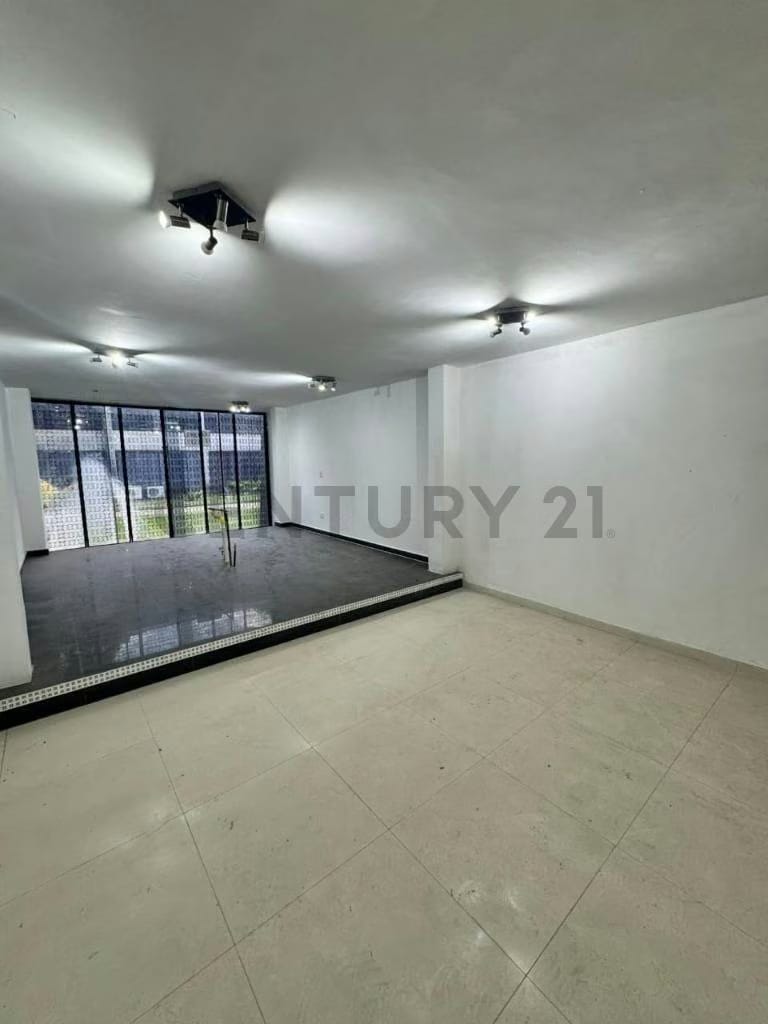 Apartamento en venta en Puerto la Cruz. C.R Doral Beach - 2