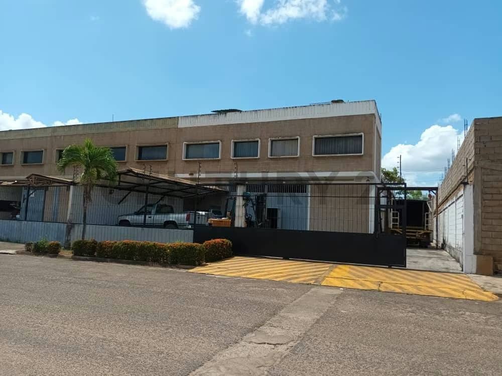 Galpón industrial sector 321