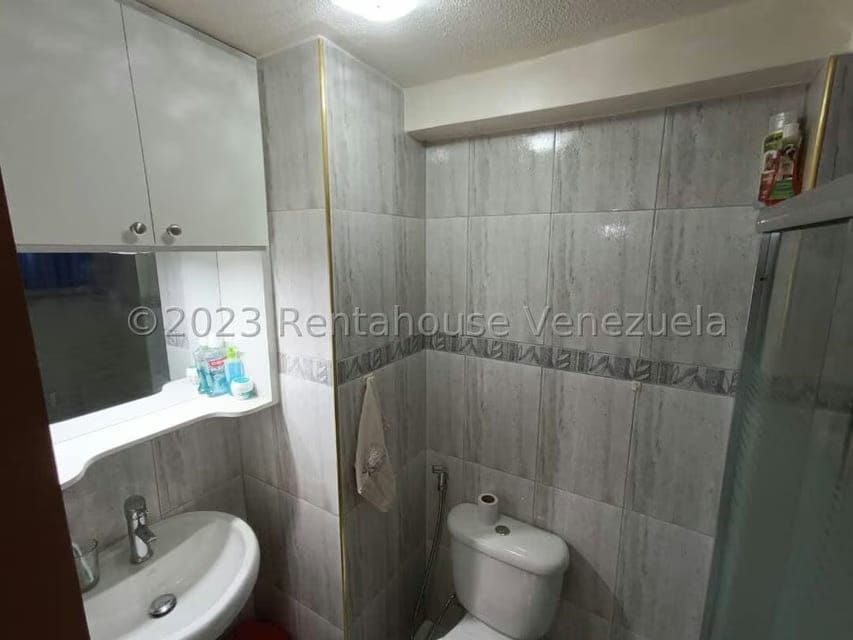 Apartamento (1 Nivel) en Venta en Miravila, Distrito Metropolitano - 20