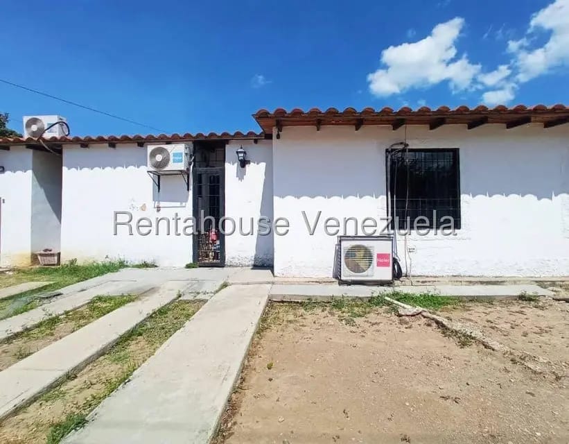 Casa (1 Nivel) en Venta en El Prado, Carabobo - 24