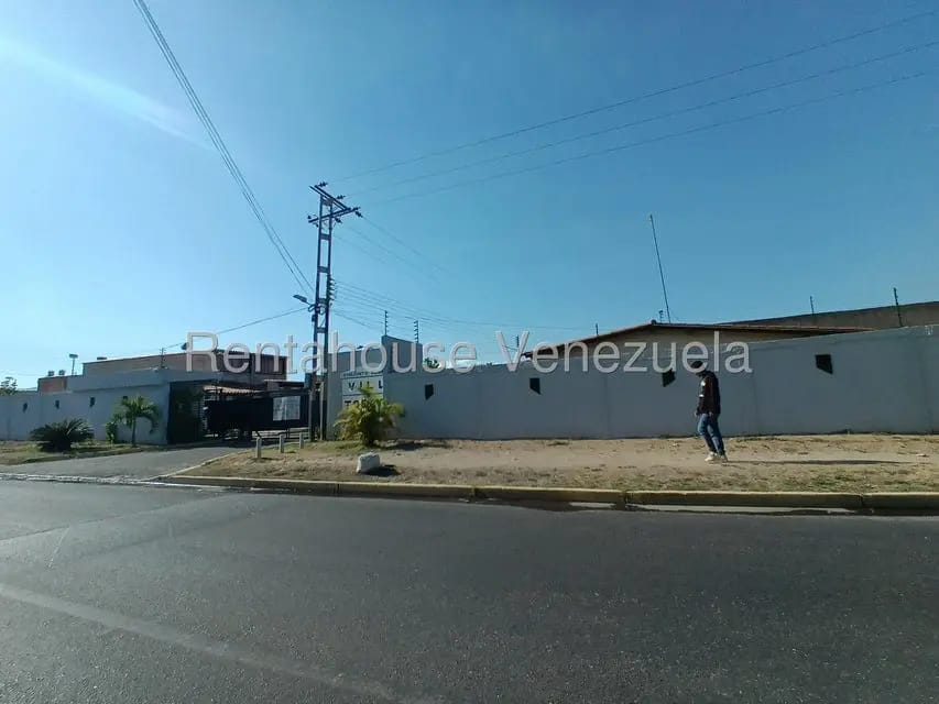 Casa (1 Nivel) en Venta en El Prado, Carabobo - 25