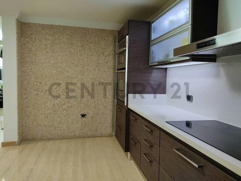 CASA EN ALQUILER EN LECHERIA CR CASAS BOTES C - 3