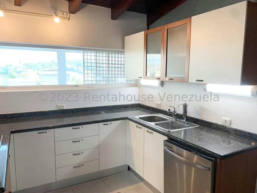 Apartamento (1 Nivel) en Alquiler en Chulavista, Distrito Metropolitano - 13