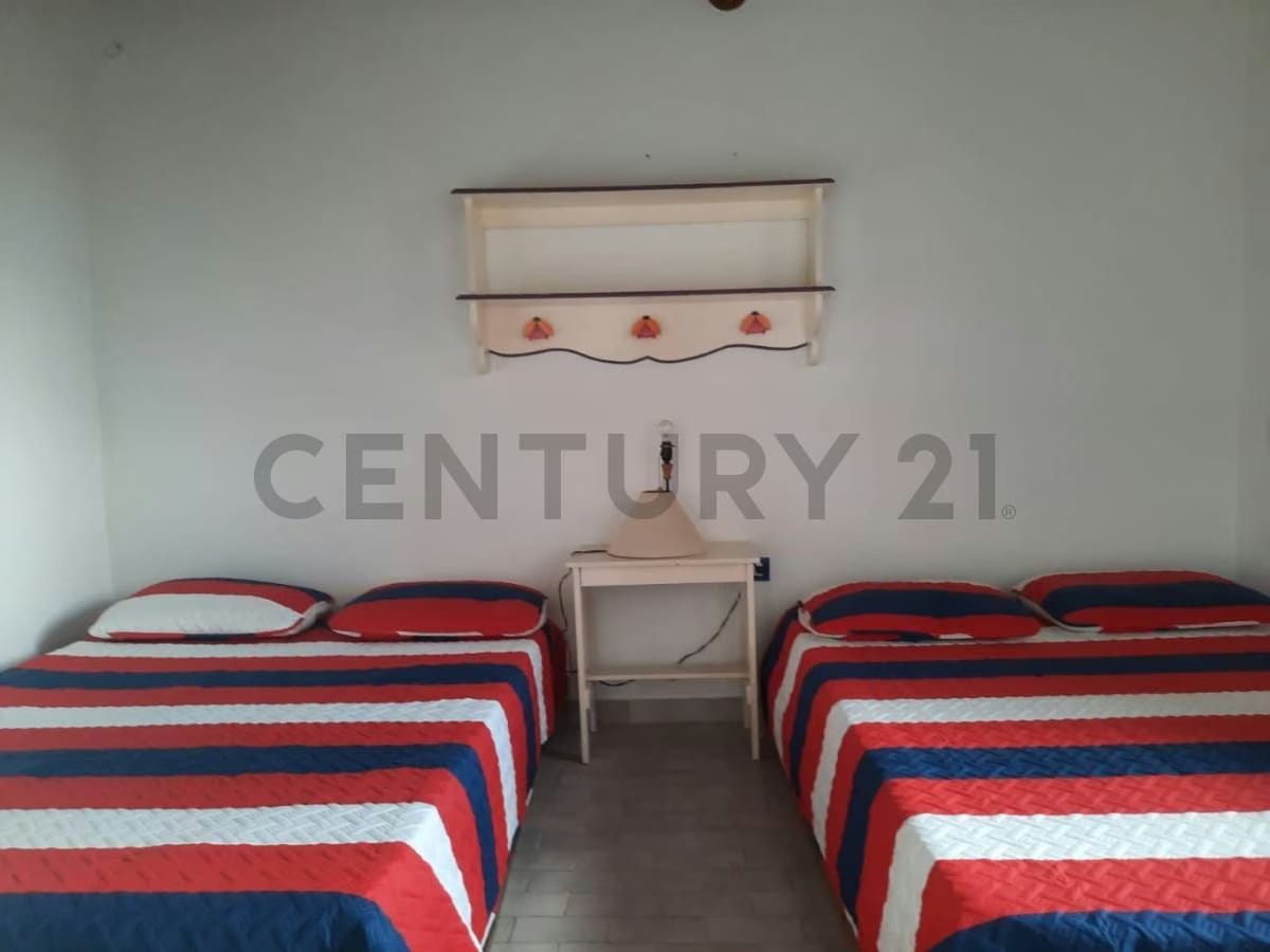 VENTA DE CASA POSADA EQUIPADA EN CHICHIRIVICHE - 11