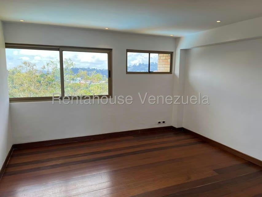 Apartamento (1 Nivel) en Alquiler en Los Naranjos del Cafetal, Distrito Metropolitano - 29