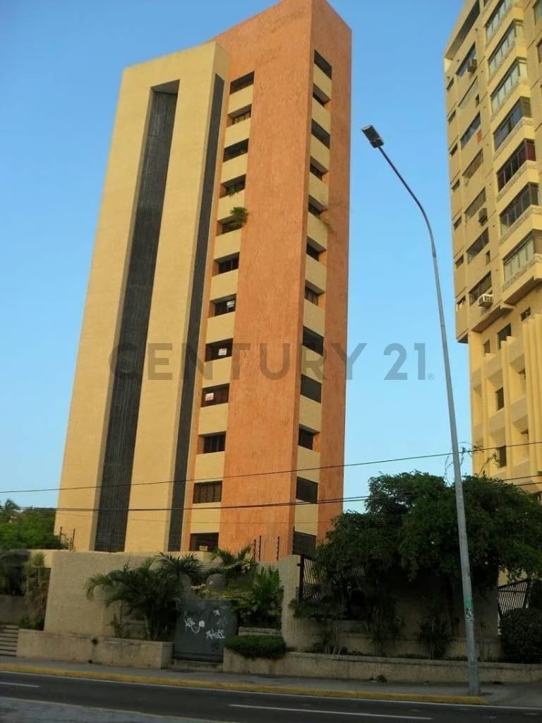 Apartamento en alquiler en Edificio Bella Vista Plaza. Maracaibo