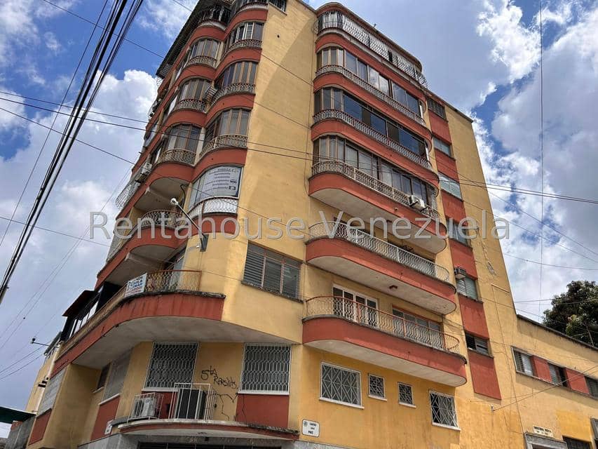 Comercial (Oficina) en Alquiler en Municipio Guaicaipuro, Miranda