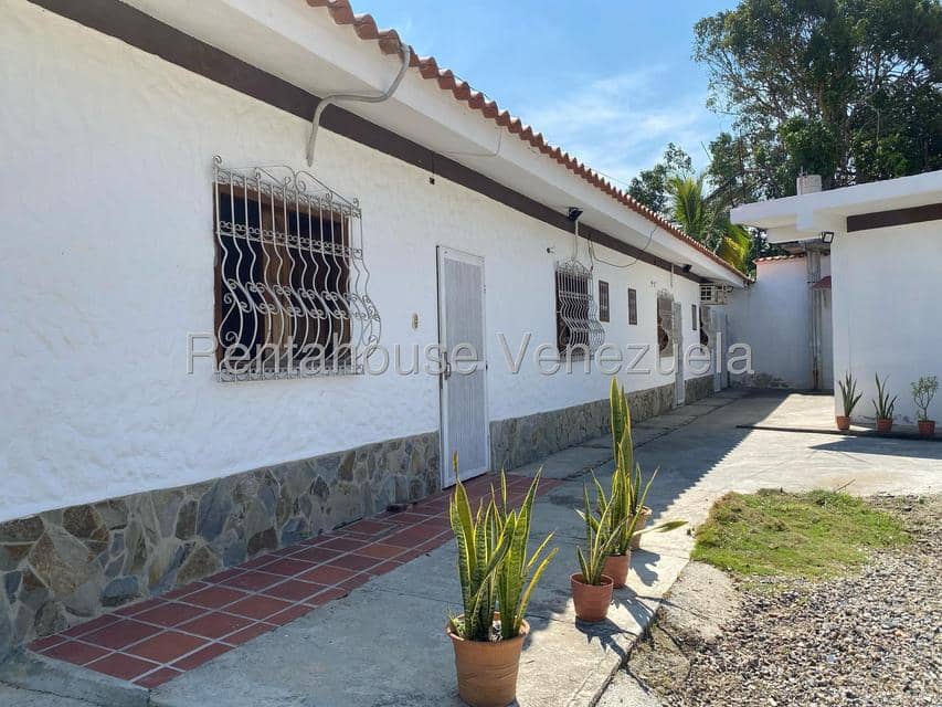 Casa (1 Nivel) en Alquiler en El Manzano, Lara