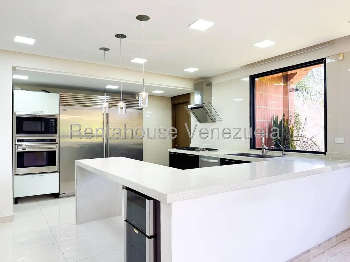 Bello, Diafano y Amplio Apartamento en Venta Los Samanes, Caracas - 5