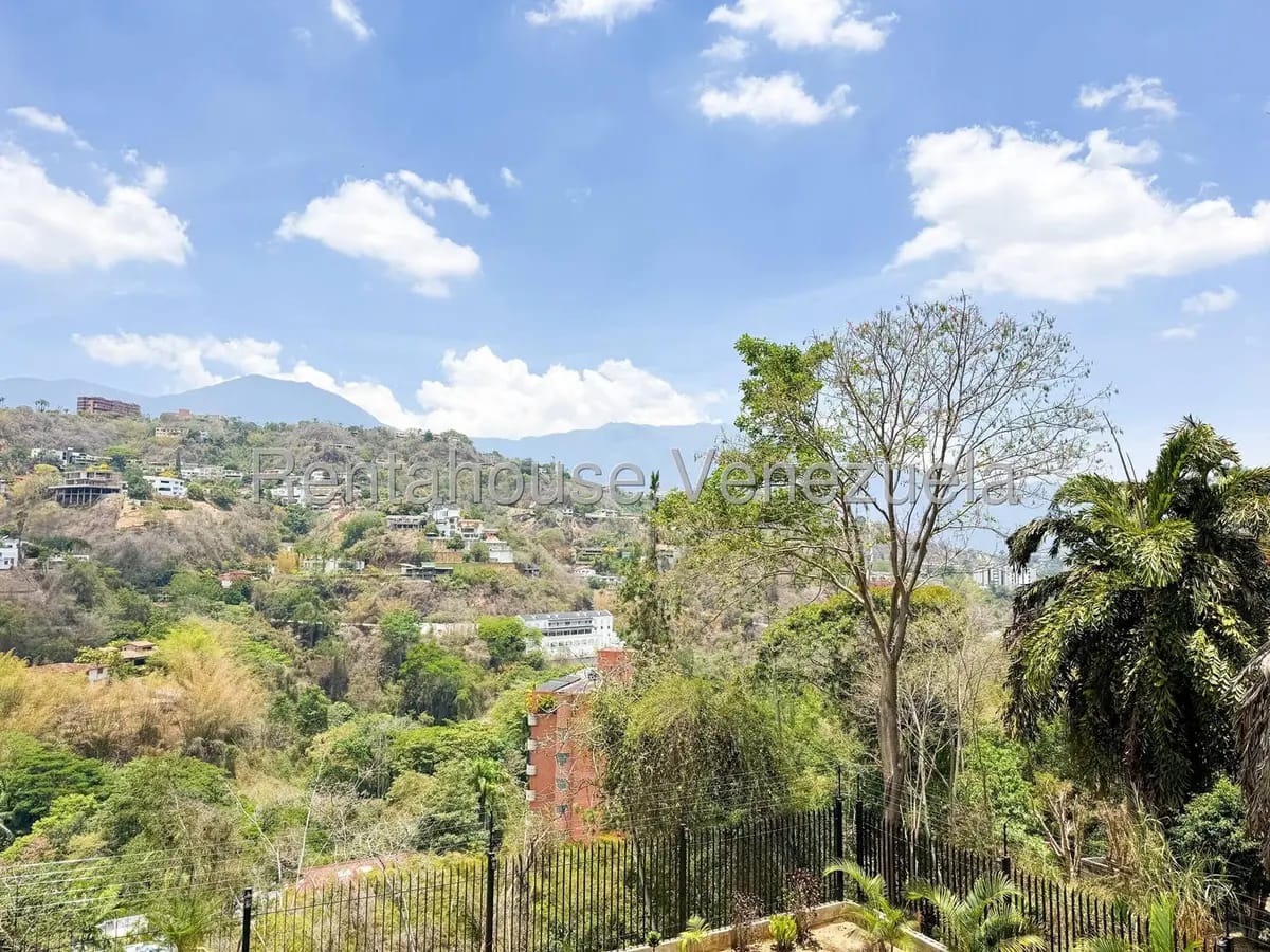 Bello, Diafano y Amplio Apartamento en Venta Los Samanes, Caracas - 18