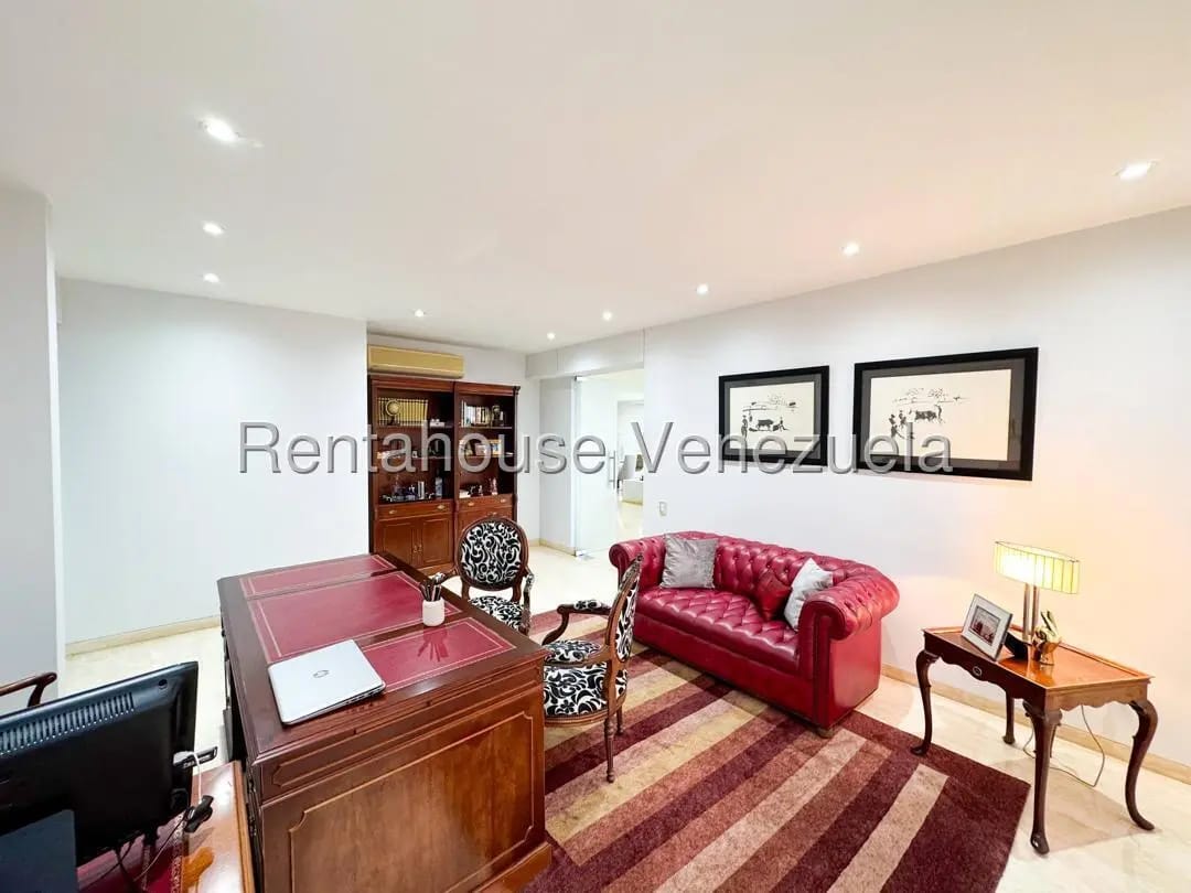 Exclusivo Apartamento Tipo PH en Venta Colinas de Valle Arriba, Caracas - 9