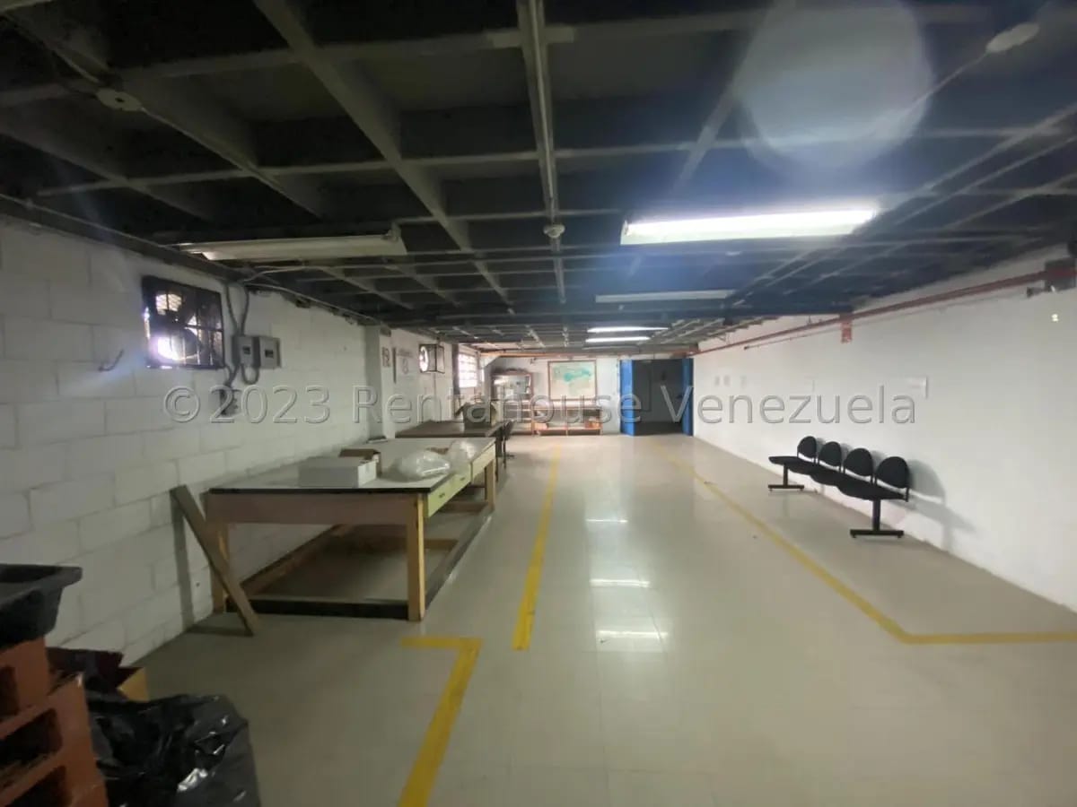 Excelente Edificio Industrial/comercial en Venta Boleita Norte, Caracas - 2