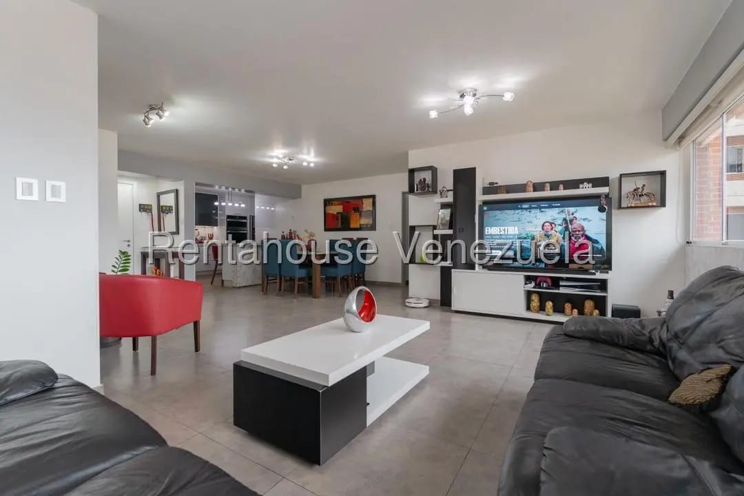 Cómodo y Acogedor Apartamento En Venta Los Chaguaramos, Caracas. Conjunto Residencial Reciente Data - 10