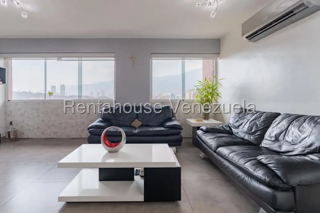 Cómodo y Acogedor Apartamento En Venta Los Chaguaramos, Caracas. Conjunto Residencial Reciente Data - 11