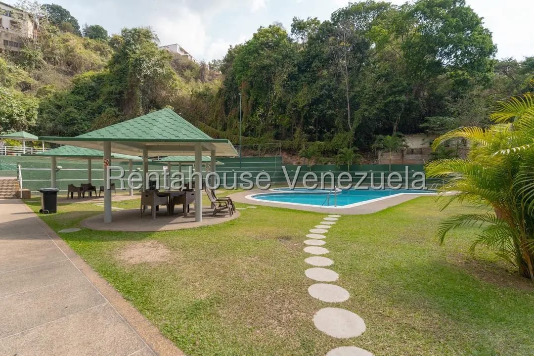 Cómodo y Acogedor Apartamento En Venta Los Chaguaramos, Caracas. Conjunto Residencial Reciente Data - 18