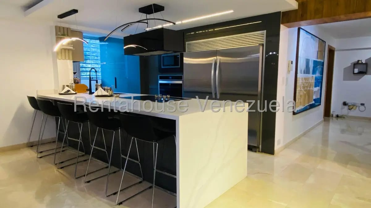 Bellisímo Apartamento Dúplex Remodelado En Venta Caracas - 8