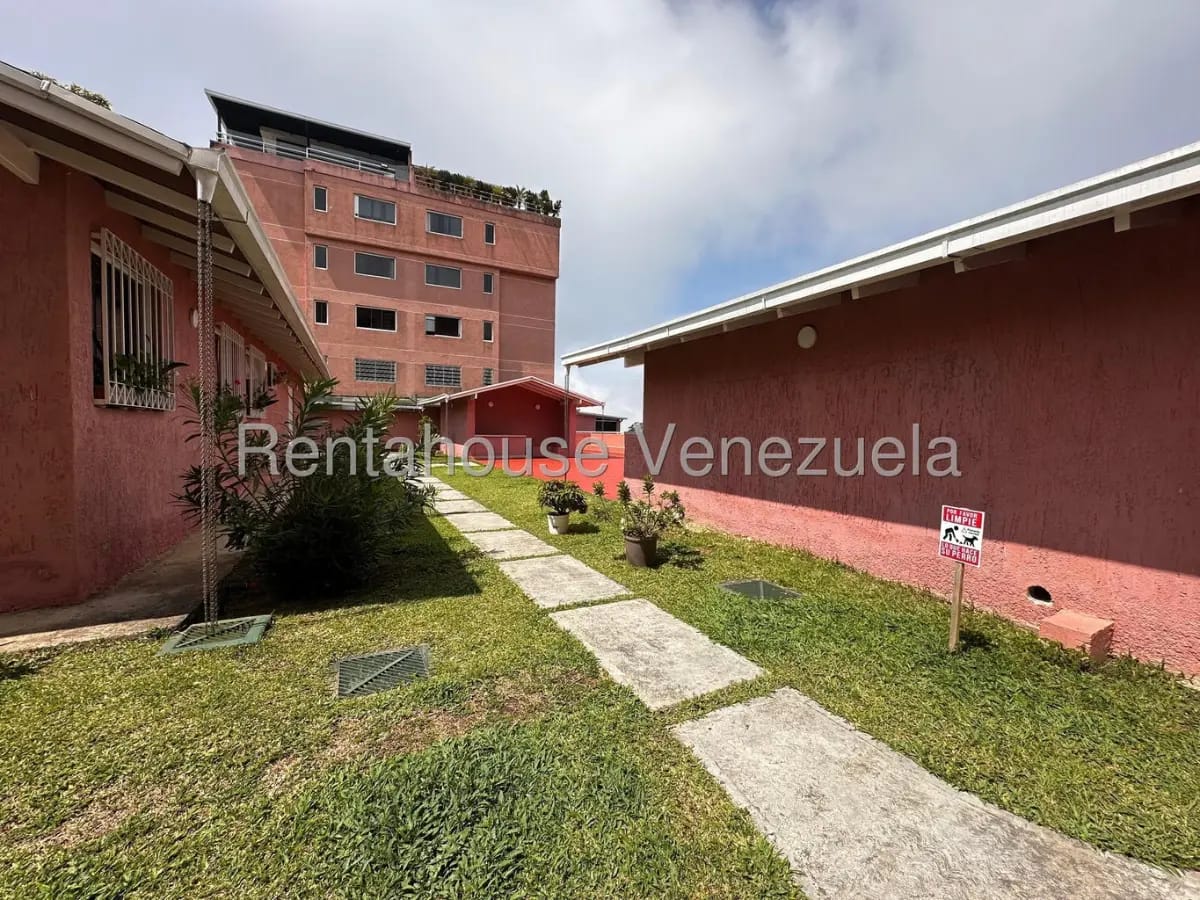 Bello y Agradable Apartamento en Venta Llano Alto, Altos Mirandino en Urb. Privada. - 5