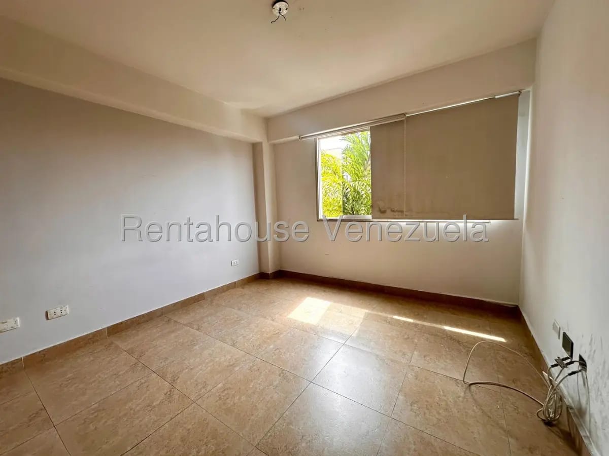Bello y Agradable Apartamento en Venta Llano Alto, Altos Mirandino en Urb. Privada. - 8