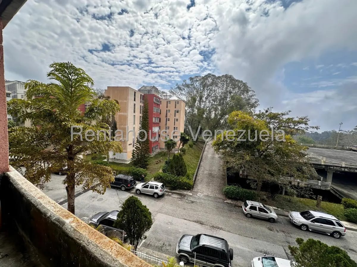 Bello y Agradable Apartamento en Venta Llano Alto, Altos Mirandino en Urb. Privada. - 17
