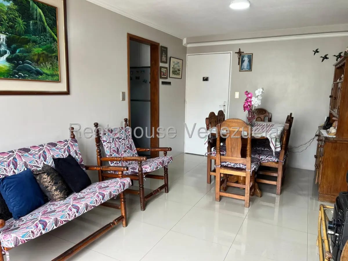 Excelente Apartamento En Venta Lomas del Ávila, Caracas - 3