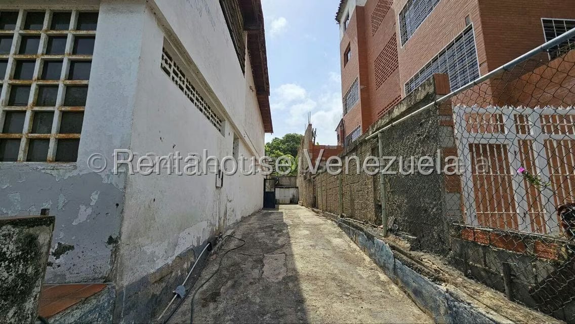 Casa (Casas de Playa) en Venta en Palmar Oeste, Vargas - 11