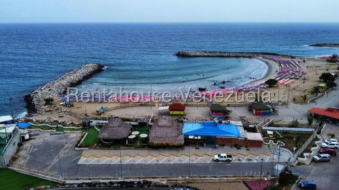 Casa (Casas de Playa) en Venta en Palmar Oeste, Vargas - 27