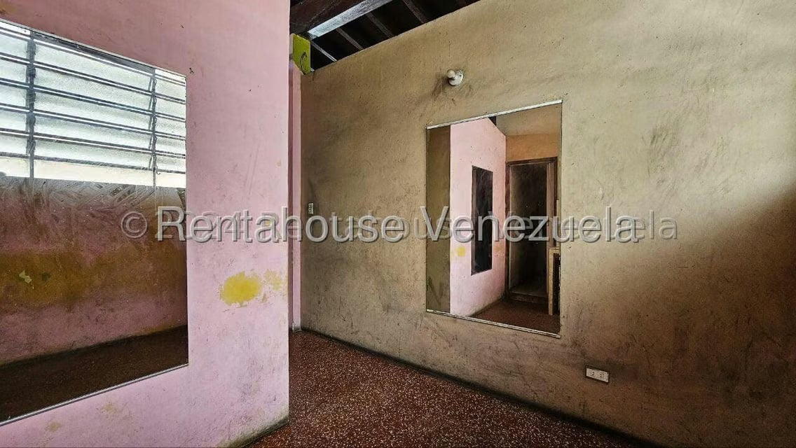 Casa (Casas de Playa) en Venta en Palmar Oeste, Vargas - 31
