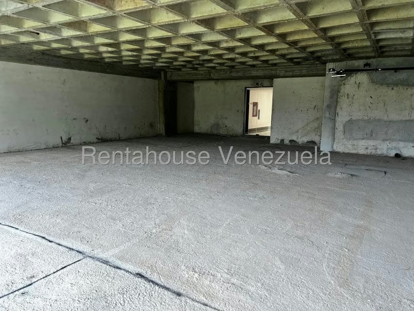 Comercial (Oficina) en Alquiler en Los Naranjos del Cafetal, Distrito Metropolitano - 9