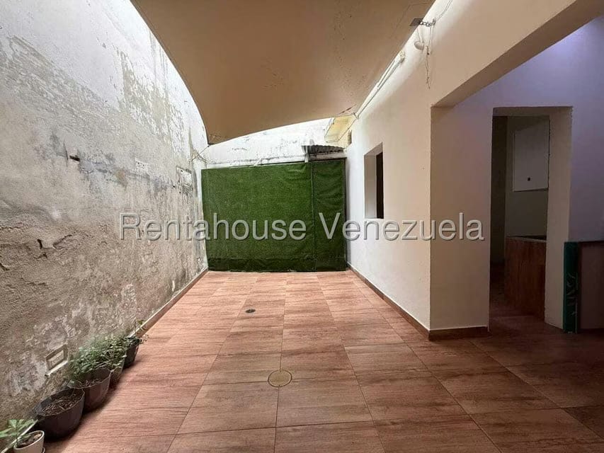 Comercial (Local Comercial) en Alquiler en Los Caobos, Distrito Metropolitano - 13