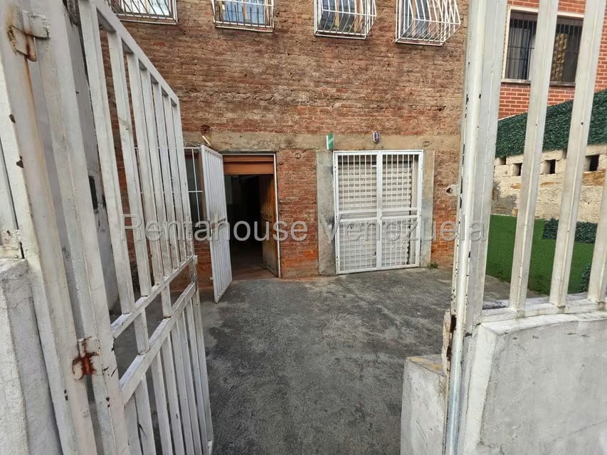 Comercial (Local Comercial) en Alquiler en Los Caobos, Distrito Metropolitano - 5