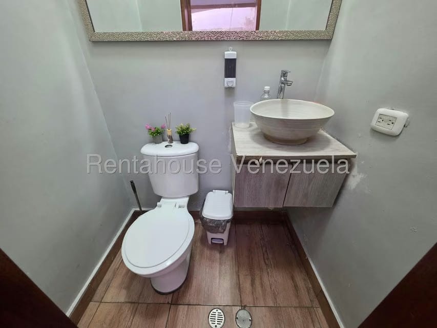 Comercial (Local Comercial) en Alquiler en Los Caobos, Distrito Metropolitano - 6