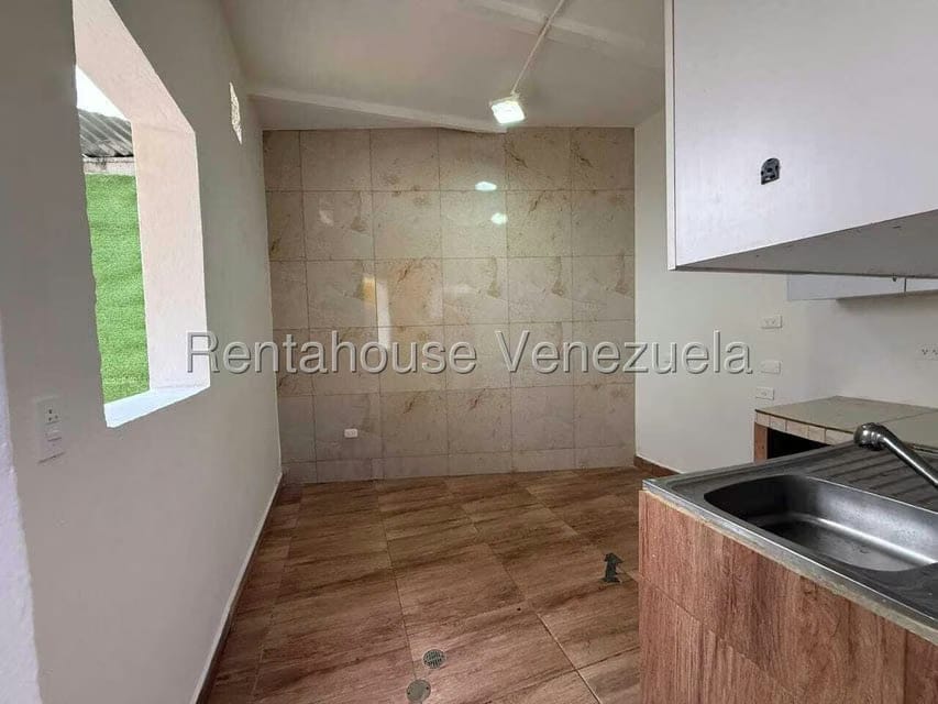 Comercial (Local Comercial) en Alquiler en Los Caobos, Distrito Metropolitano - 8
